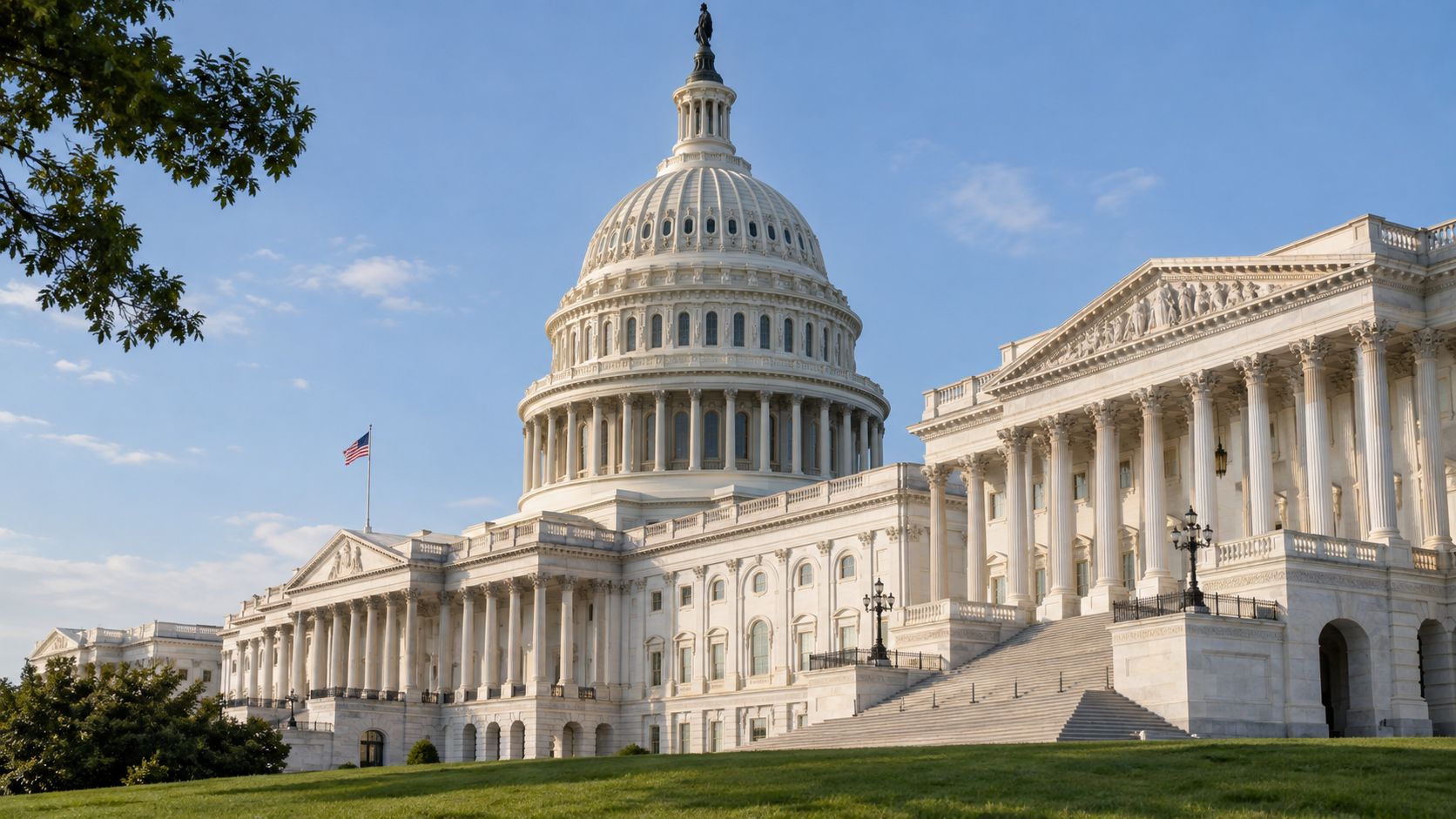 U.S. Capitol dome and columned facade above a green lawn, illustrating McConnell’s return to Senate voting.